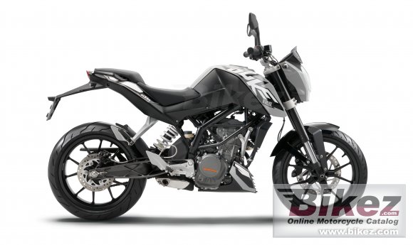 2012 KTM 125 Duke photo